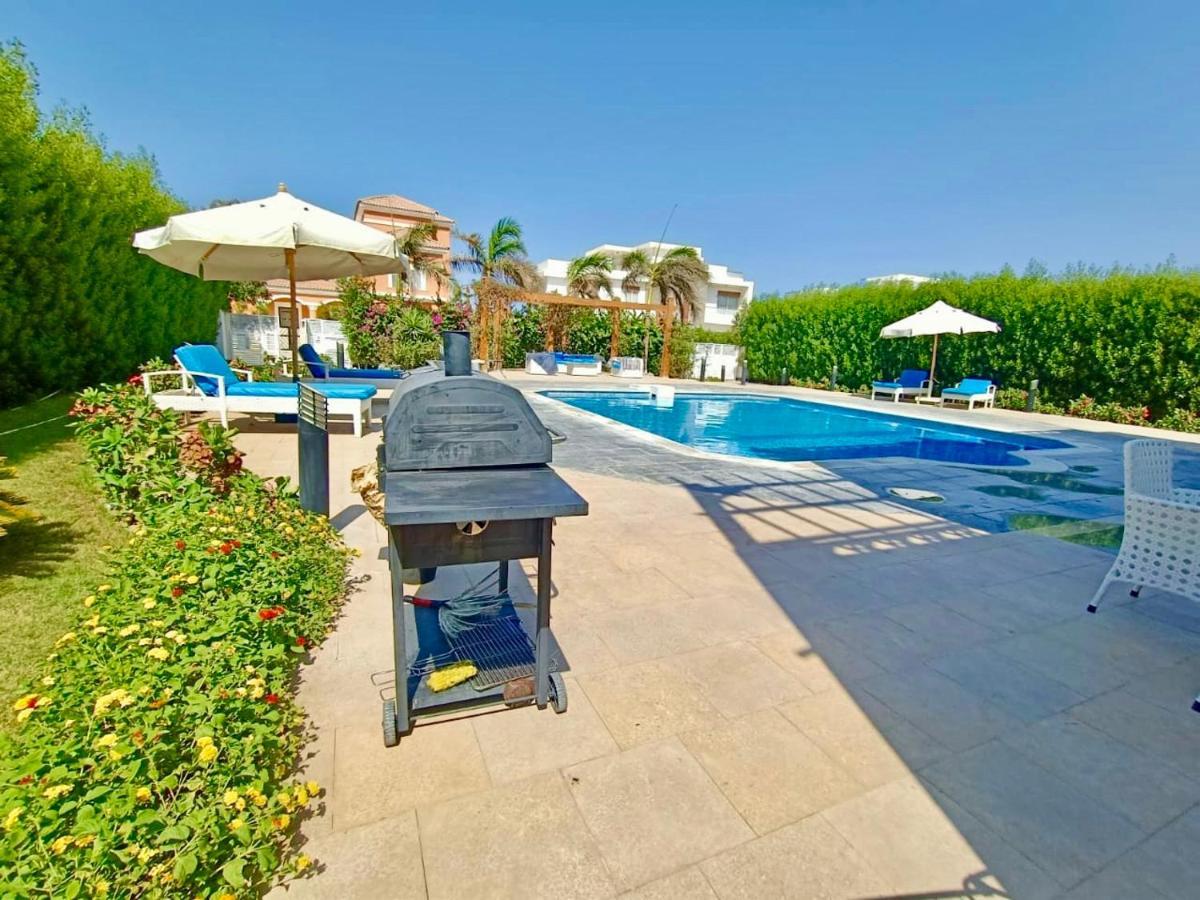 Luxury Villa With Pool In Hurghada Extérieur photo